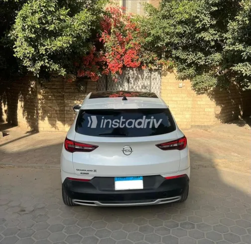 Opel Grandland 2021 White Used for Sale - 3