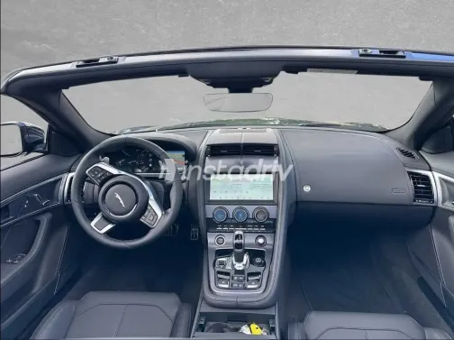 جاكوار ف تيب 2025 أبيض مستعملة للبيع - 5