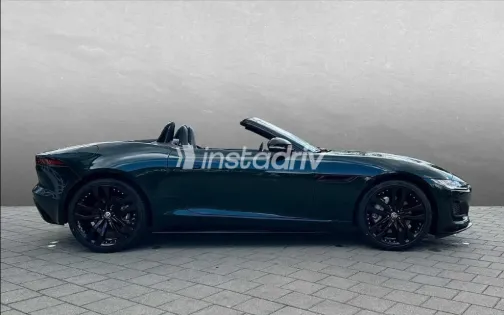 جاكوار ف تيب 2025 أبيض مستعملة للبيع - 8