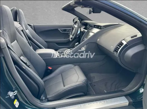 جاكوار ف تيب 2025 أبيض مستعملة للبيع - 9