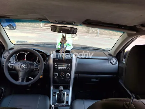 Suzuki Grand vitara 2006 White Used for Sale - 1