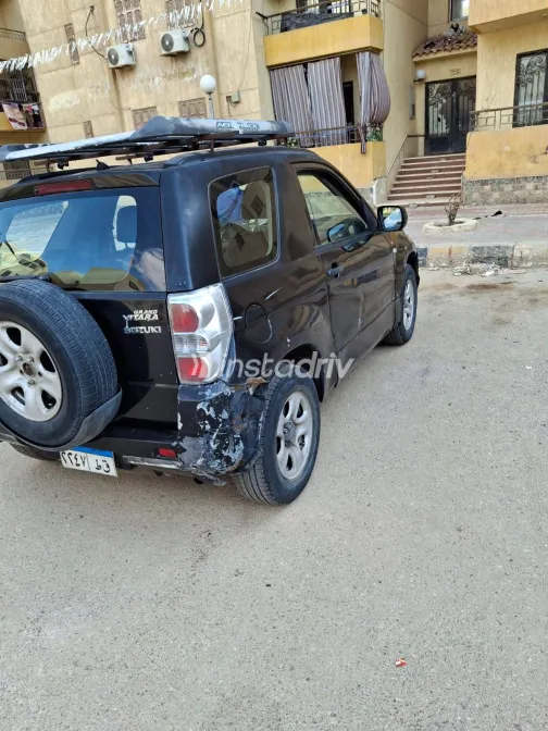 Suzuki Grand vitara 2006 White Used for Sale - 7