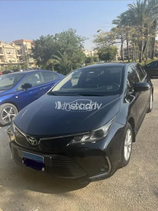 Toyota Corolla 2020 Black Used for Sale - 1