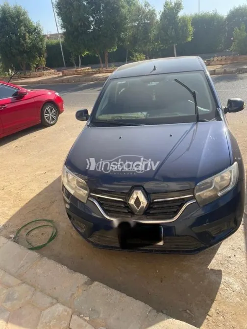 Renault Logan 2019 White Used for Sale - 8