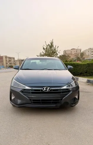 Hyundai Elantra 2019 Gray Used for Sale