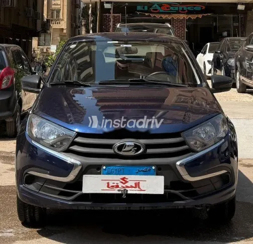 لادا جرانتا 2021 أزرق غامق مستعملة للبيع - 1