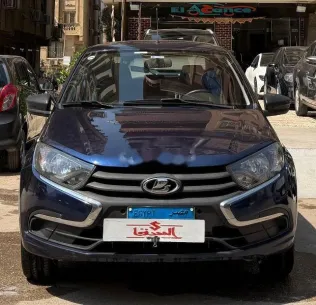 لادا جرانتا 2021 أزرق غامق مستعملة للبيع