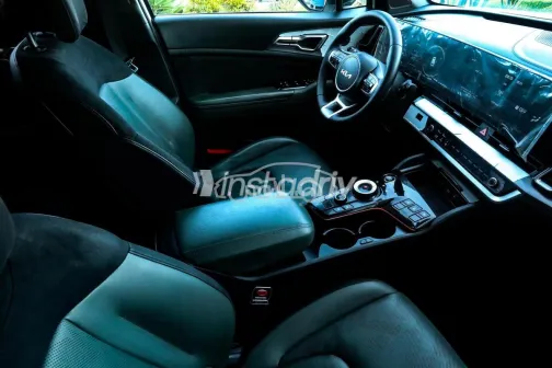 Kia Sportage 2024 White Used for Sale - 8
