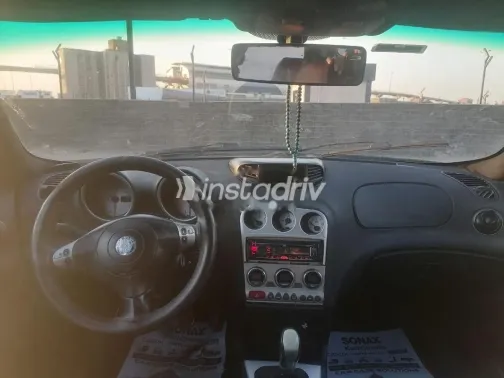 الفاروميو 156 2002 أبيض مستعملة للبيع - 4