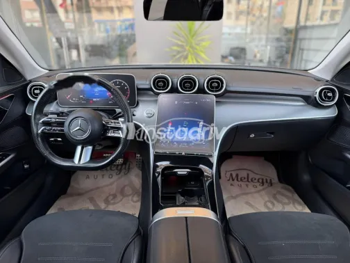 مرسيدس C 200 2023 أسود مستعملة للبيع - 9