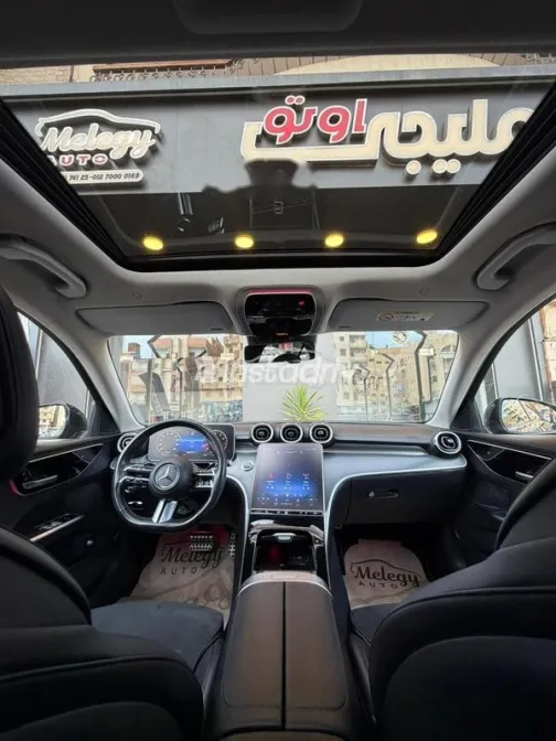 مرسيدس C 200 2023 أسود مستعملة للبيع - 10