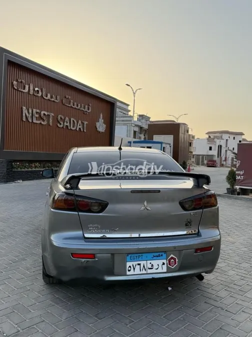 Mitsubishi Lancer 2015 Gray Used for Sale - 4