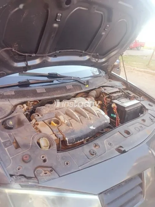 Renault Megane 2006 Gray Used for Sale - 3