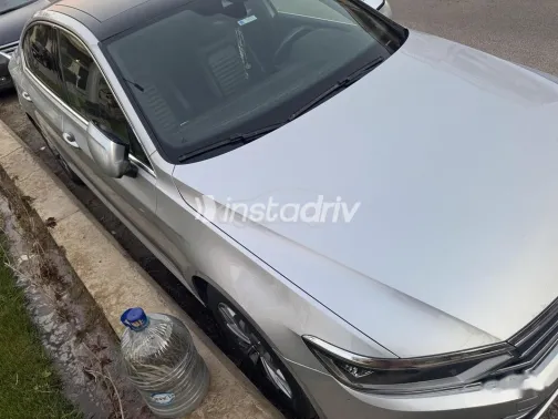 Volkswagen Passat 2021 White Used for Sale - 3