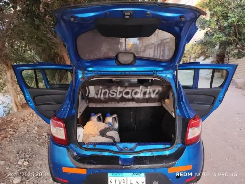 Renault Sandero Step Way 2016 Blue Used for Sale - 6