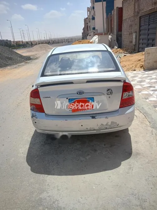 Kia Cerato 2006 Silver Used for Sale - 5