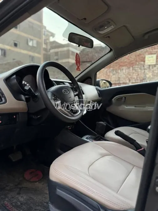 Kia Rio 2014 Brown Used for Sale - 2