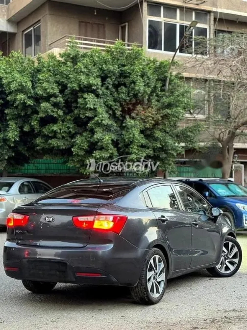 Kia Rio 2014 Brown Used for Sale - 4