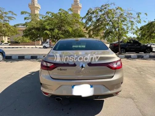 Renault Megane 2021 White Used for Sale - 2