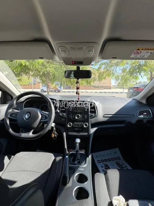 Renault Megane 2021 White Used for Sale - 5