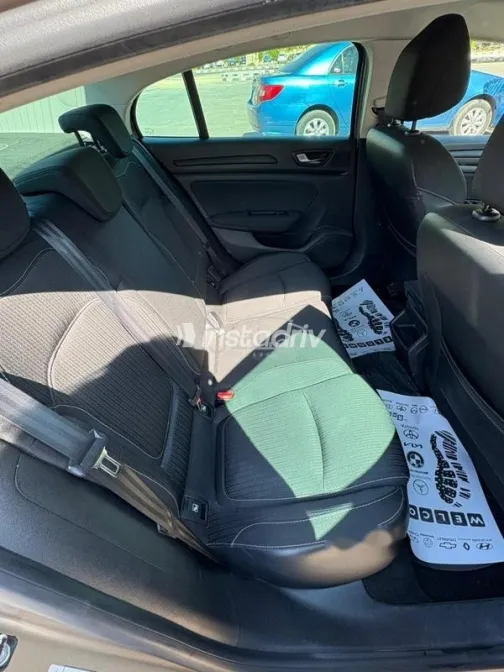 Renault Megane 2021 White Used for Sale - 6