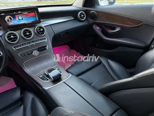 Mercedes C 200 2019 White Used for Sale - 8