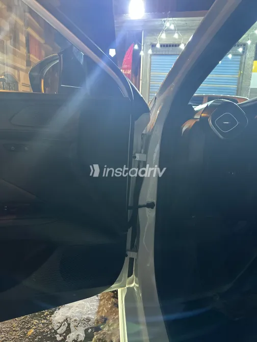 MG GT 2025 White Used for Sale - 4