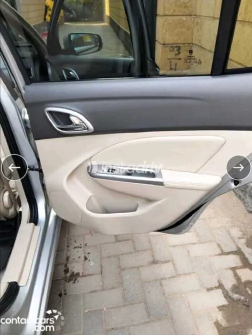 Chevrolet Optra 2021 White Used for Sale - 10