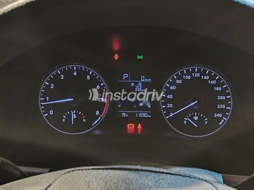 Hyundai Elantra 2025 Gray Used for Sale - 5