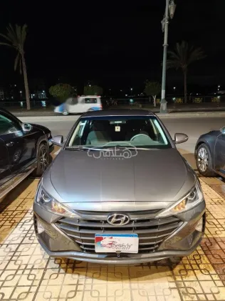 Hyundai Elantra 2025 Gray Used for Sale