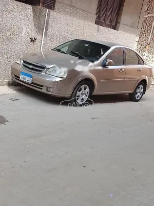 Chevrolet Optra 2006 Gold Used for Sale
