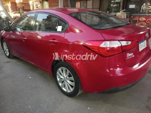 Kia Cerato 2015 Red Used for Sale - 4
