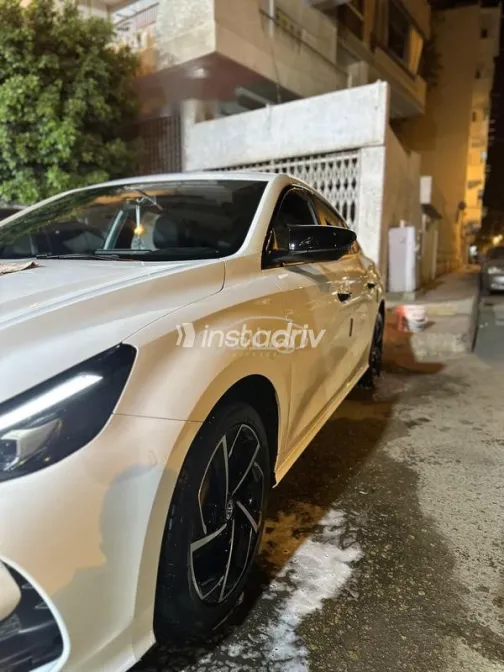 MG 5 2025 White Used for Sale - 3