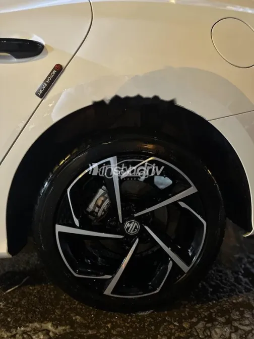 MG 5 2025 White Used for Sale - 4