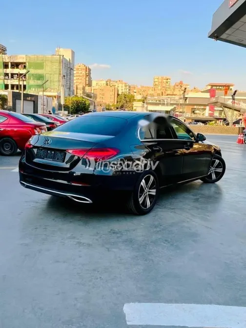 مرسيدس C 180 2025 أسود مستعملة للبيع - 5