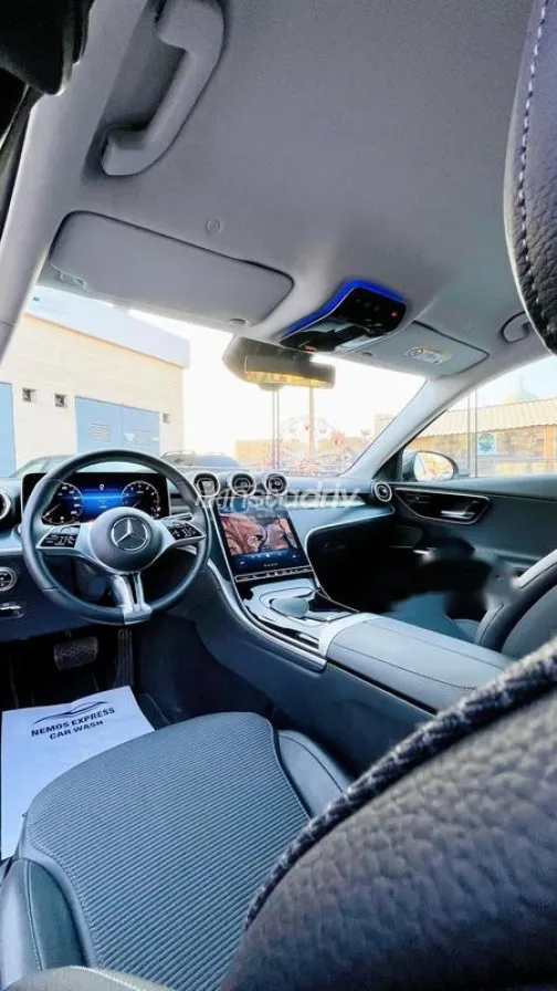مرسيدس C 180 2025 أسود مستعملة للبيع - 6