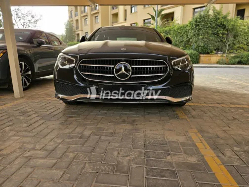 مرسيدس E 300 2021 أبيض مستعملة للبيع - 7