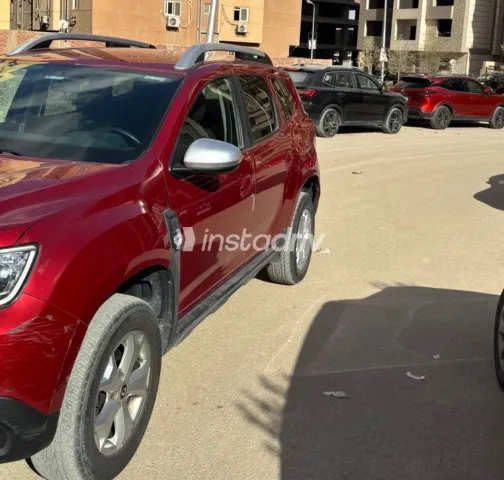 Renault Duster 2021 White Used for Sale - 8