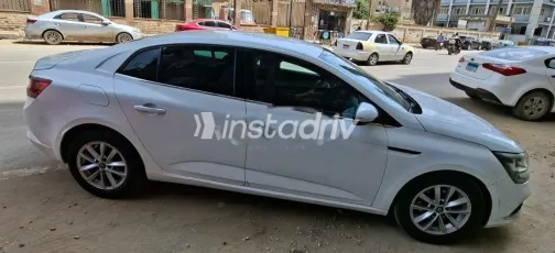 Renault Megane 2019 White Used for Sale - 4