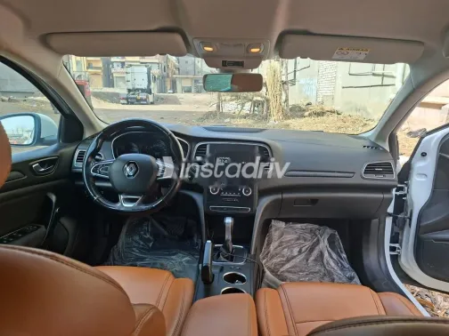 Renault Megane 2019 White Used for Sale - 6