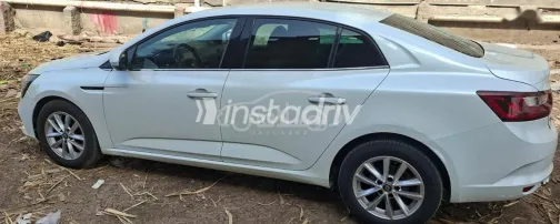 Renault Megane 2019 White Used for Sale - 7