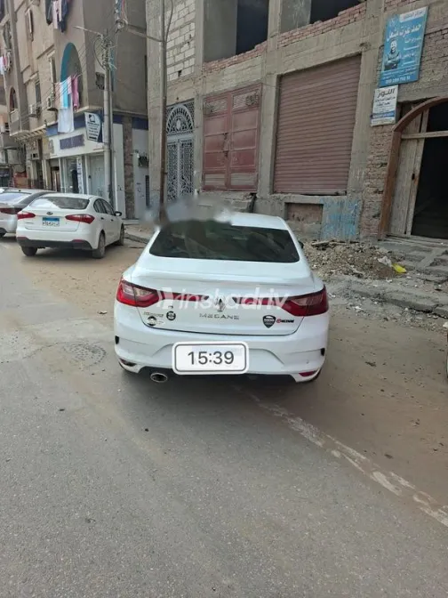 Renault Megane 2019 White Used for Sale - 9