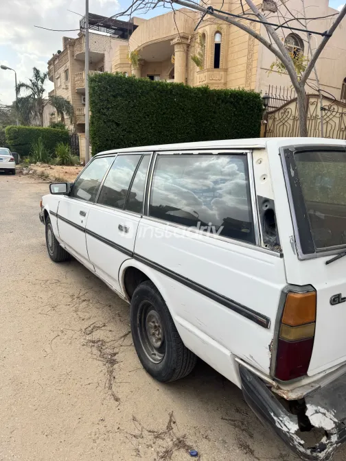 Toyota Cressida 1989 White Used for Sale - 7
