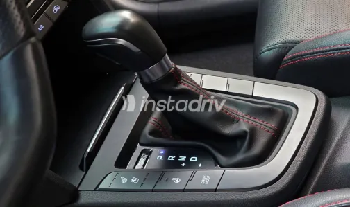 Hyundai Avante 2017 White Used for Sale - 7