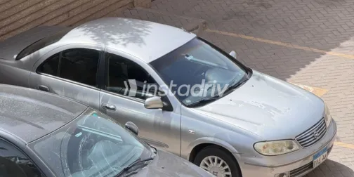 نيسان صنى 2007 أبيض مستعملة للبيع - 4