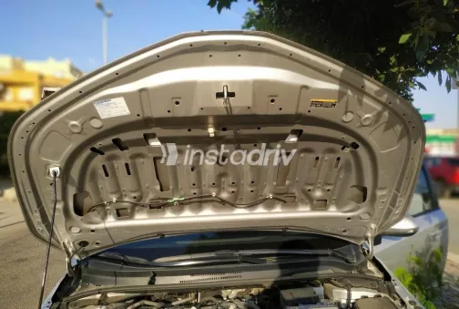 Toyota Corolla 2019 White Used for Sale - 3