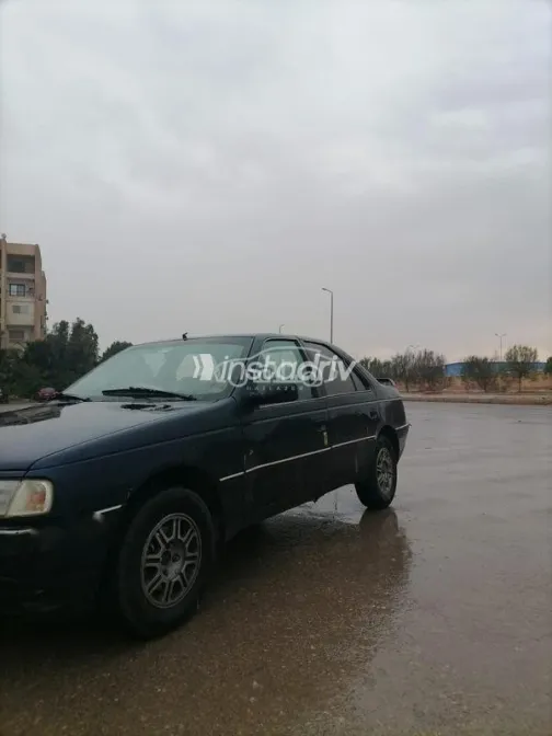 بيجو 405 2003 أزرق غامق مستعملة للبيع - 10
