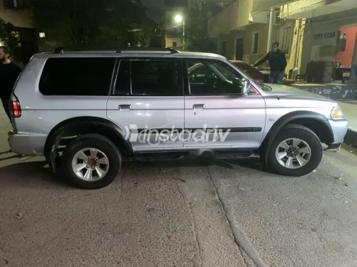 Mitsubishi Nativa 2005 Silver Used for Sale - 1