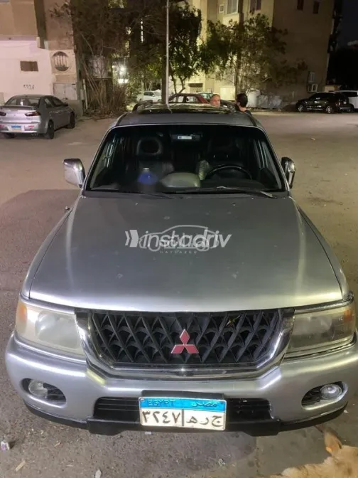 Mitsubishi Nativa 2005 Silver Used for Sale - 2