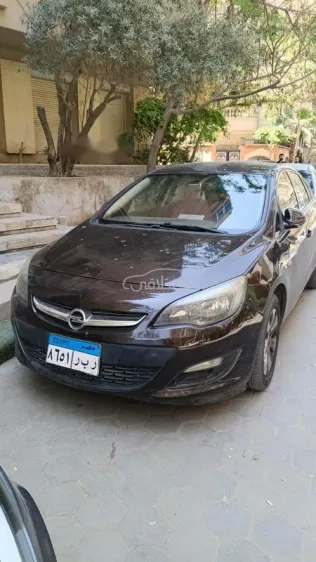 Opel Astra 2014 Dark Red Used for Sale